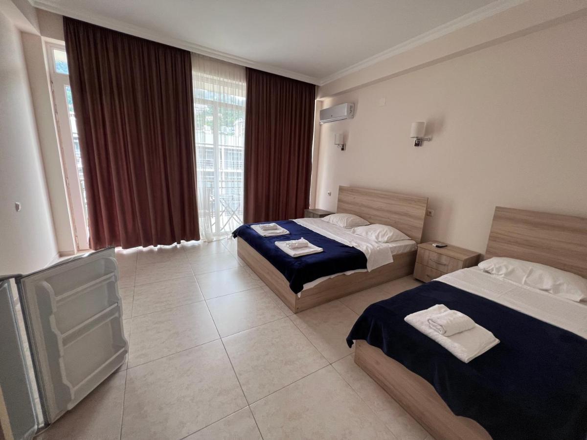 Sunshine Hotel Kvariati Ngoại thất bức ảnh