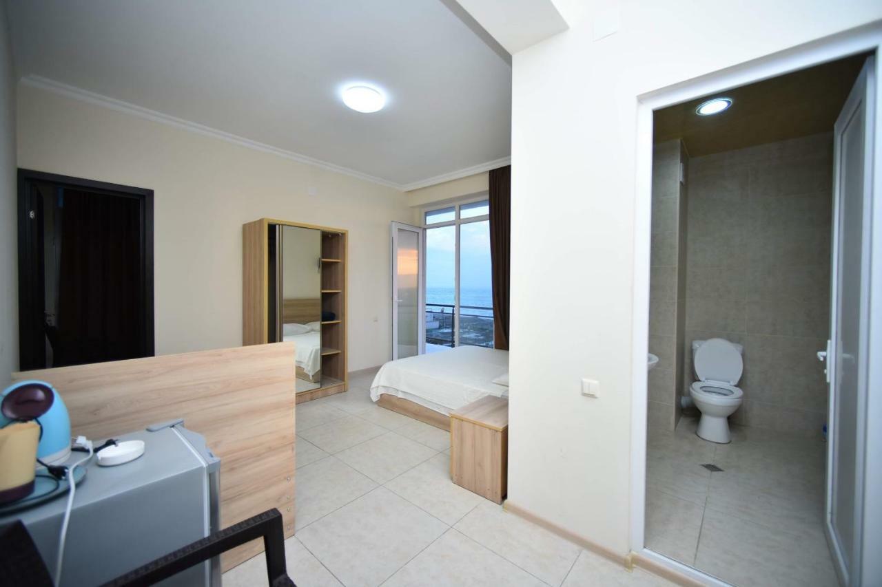 Sunshine Hotel Kvariati Ngoại thất bức ảnh